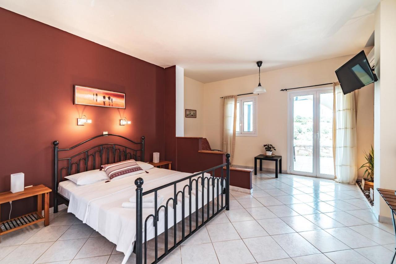 Philyra Appartments Agia Pelagia  Exterior photo