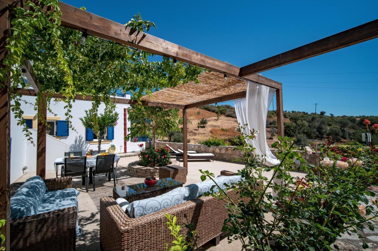 Philyra Appartments Agia Pelagia  Exterior photo