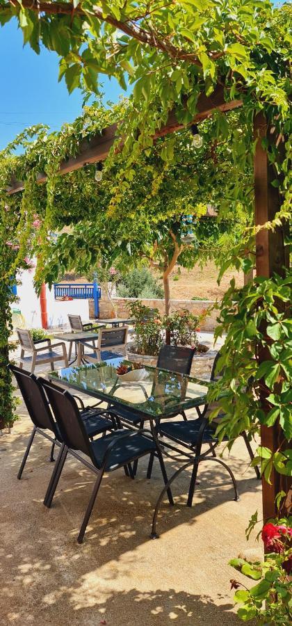 Philyra Appartments Agia Pelagia  Exterior photo