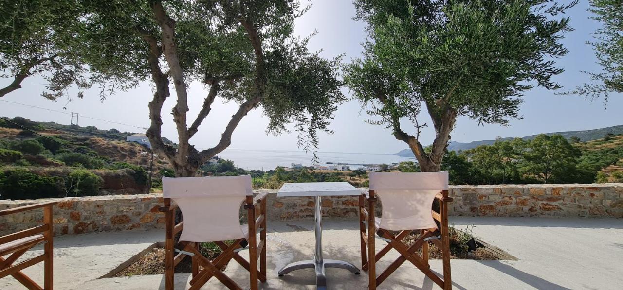 Philyra Appartments Agia Pelagia  Exterior photo