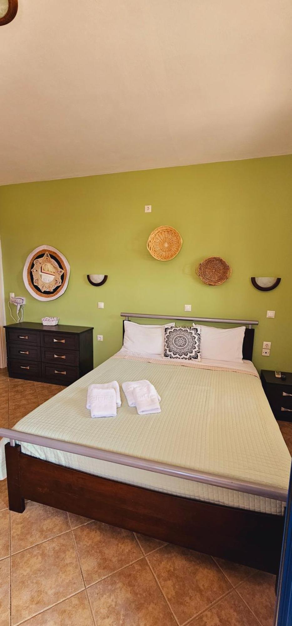 Philyra Appartments Agia Pelagia  Room photo