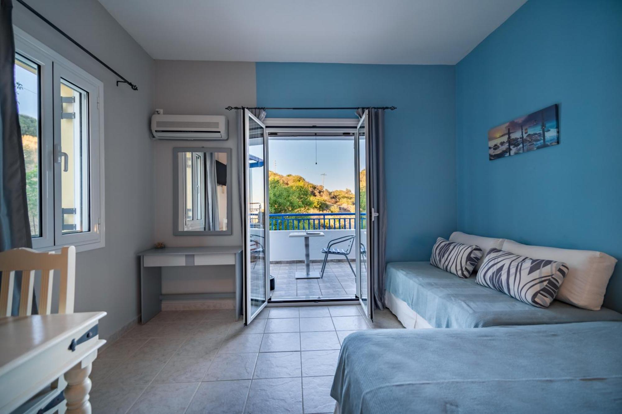 Philyra Appartments Agia Pelagia  Room photo
